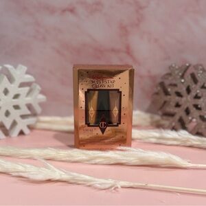 Charlotte Tilbury Superstar Glow Kit - Gold and Black